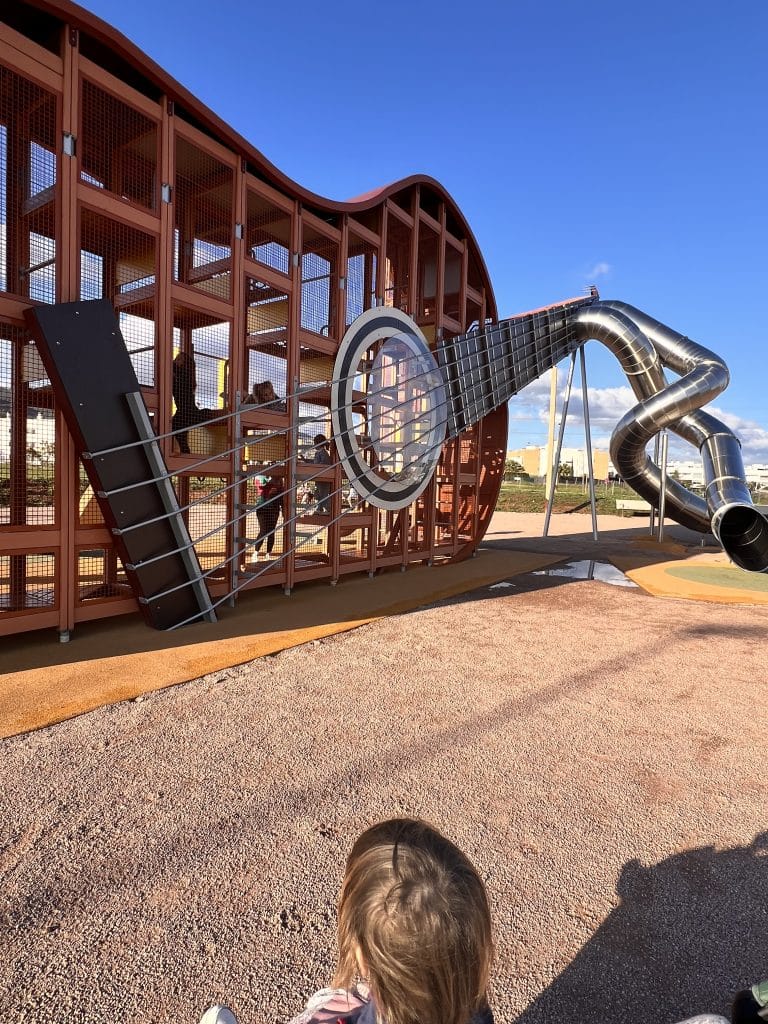 parque de la guitarra córdoba