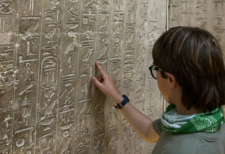 jeroglificos en egipto