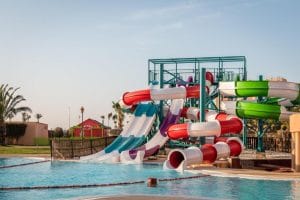 hoteles con toboganes en almeria