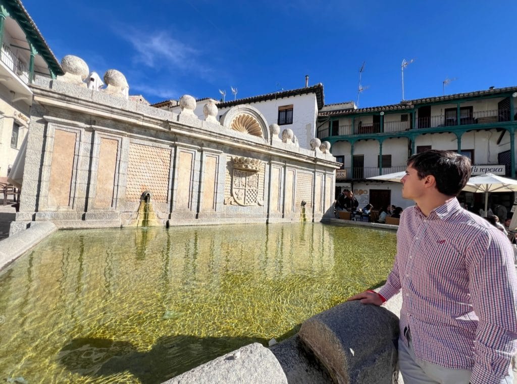 fuente de arriba de chinchón